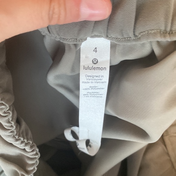 ❌SOLD❌Lululemon On The Fly Wide Leg Crop 4 - Picture 3 of 3